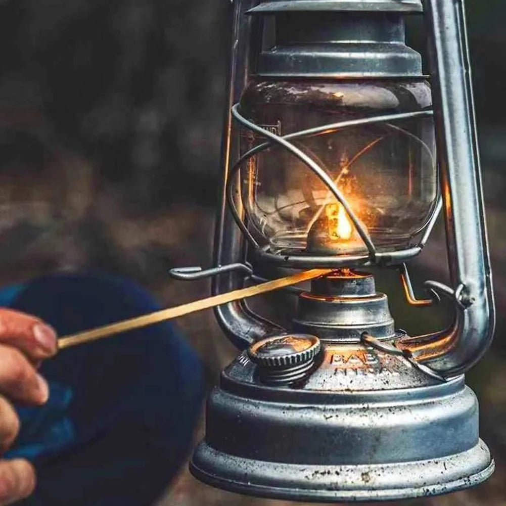 Metal Kerosene Lantern with Handle
